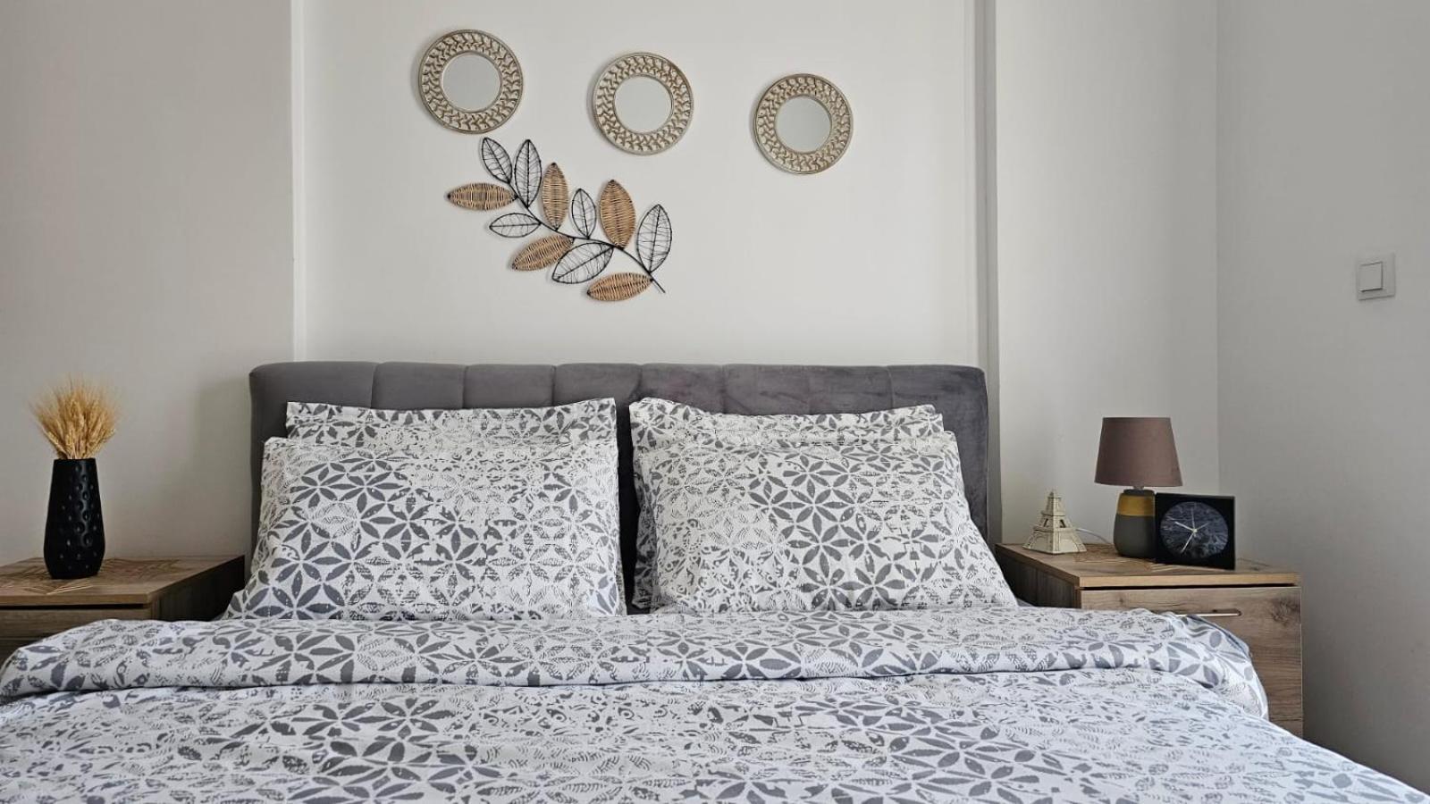 Cozy Apartment - 2 Bedrooms In The Best City Area. Φεριζάι Εξωτερικό φωτογραφία